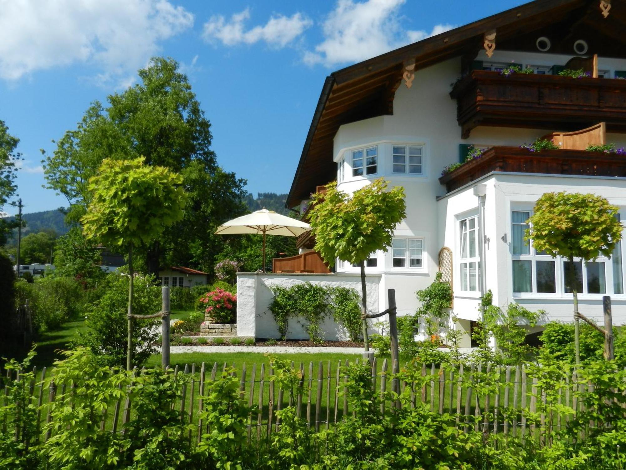 Landhaus Marinella Hotel Garni Bad Wiessee Dış mekan fotoğraf