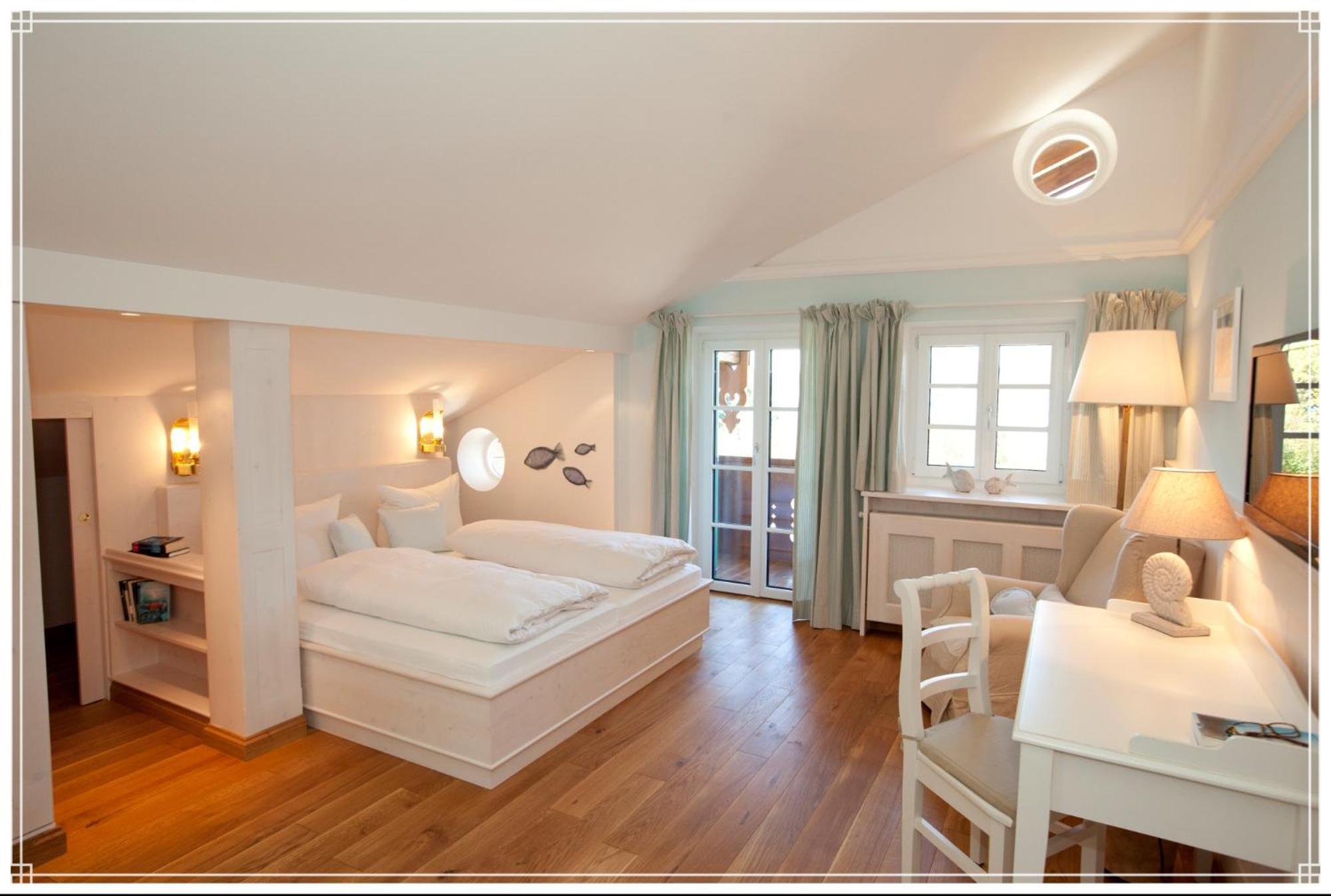 Landhaus Marinella Hotel Garni Bad Wiessee Dış mekan fotoğraf